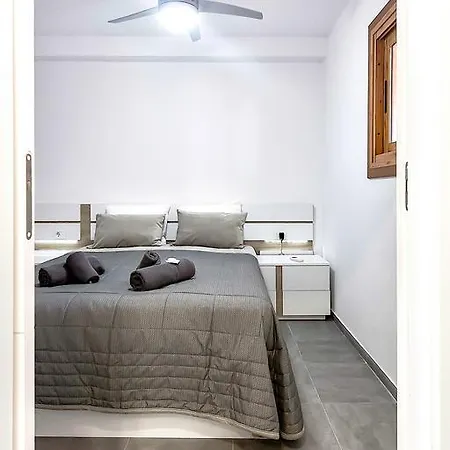 Apartmento Parque Royale I דירה אדחה