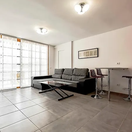 Apartmento Parque Royale I * אדחה