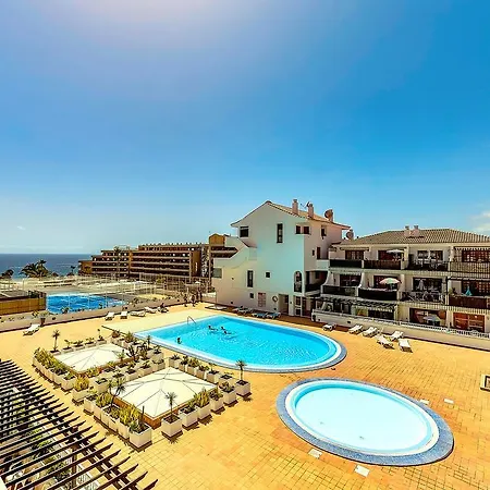 Apartmento Parque Royale I 아파트 아데제